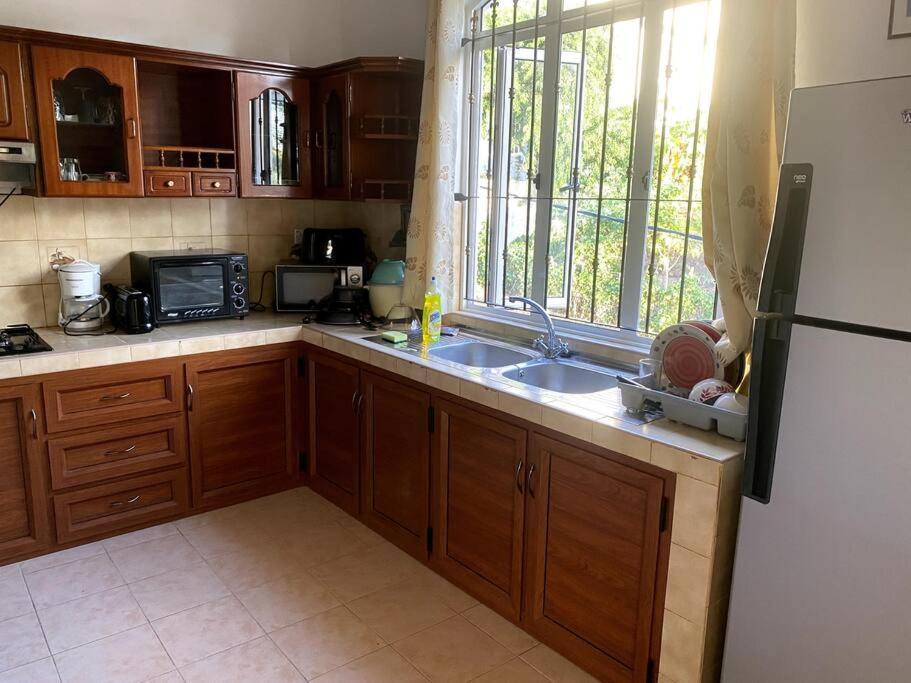 Villa Palmistes Apartment Ла-Ґулет Екстер'єр фото